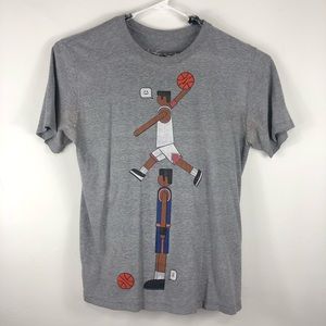 Nike grey basketball dunking shirt size Large
